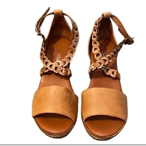 Antelope Women's Wedge Sandals, Size 8 - Picture 1 of 6